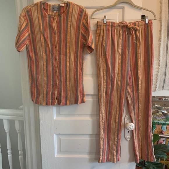90's vintage pastel stripe two piece set - Picture 4 of 7
